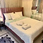 Casa Dell'arte & Quiet Area & Free Parking *